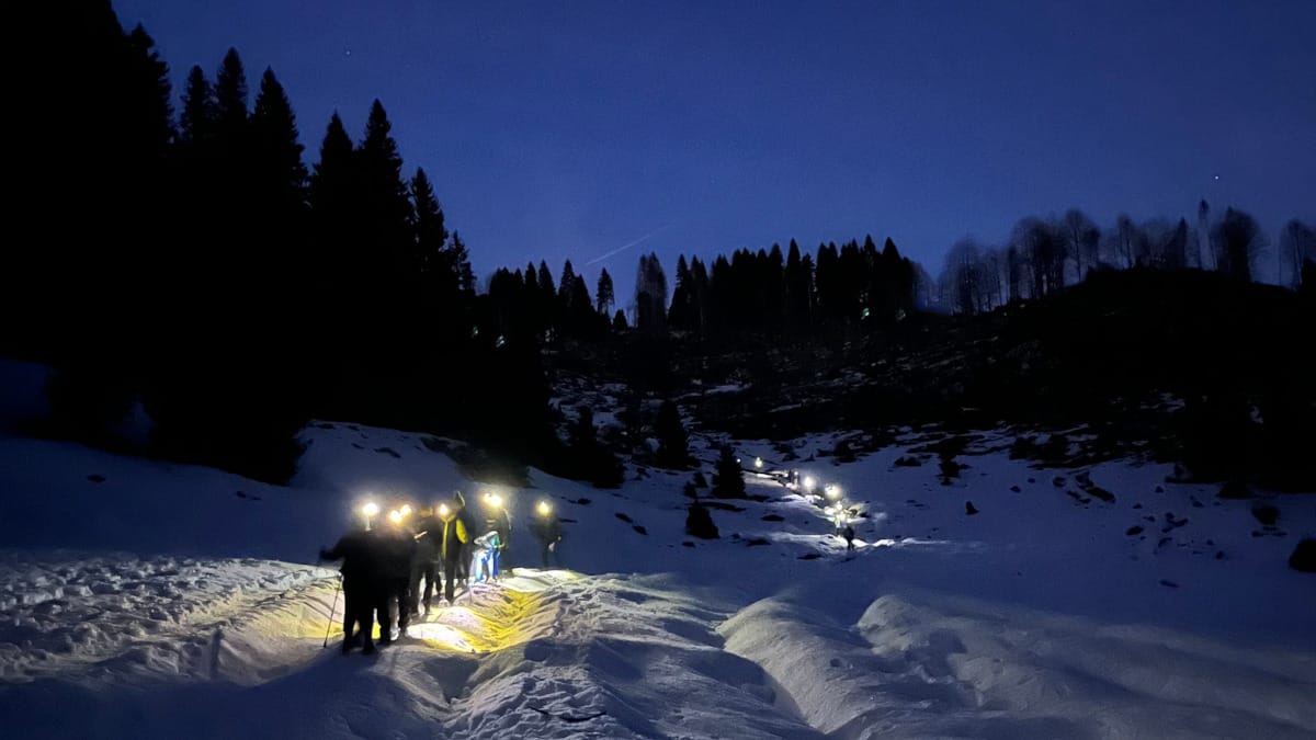 Ciaspolata con Luna Piena in Altopiano e cena tipica in rifugio