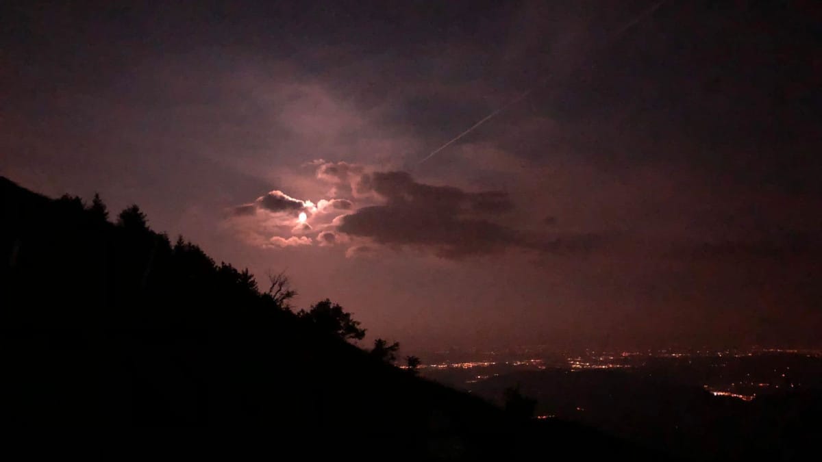 Luna e Ponte Tibetano a Campogrosso